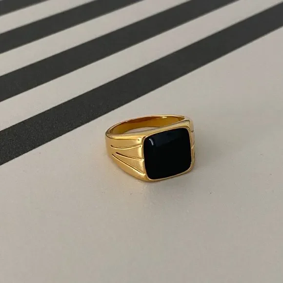 18K Gold Plated Statement Unisex Black Spinel Signet Ring - Picture 2 of 6
